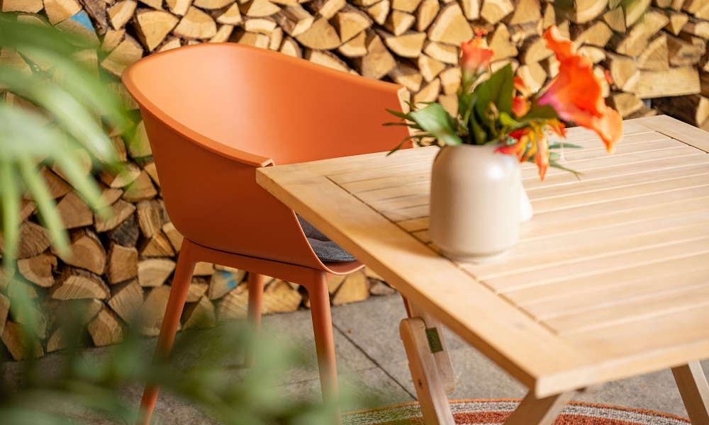 kuipstoeltje voor buiten in de tuin kuipstoeltje voor buiten in de tuin