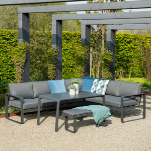 tuinmeubelen senioren; loungen met een actieve zit - lounge dining set tuinmeubelen senioren lounge